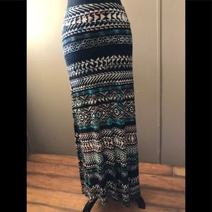 Patterned Maxi Skirt
